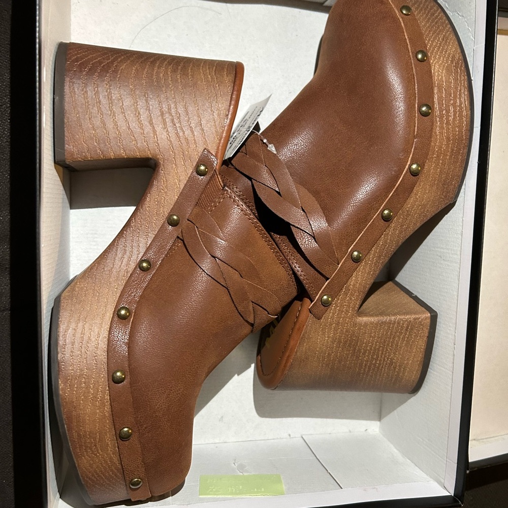 MIA Tan Leather Platform Mules